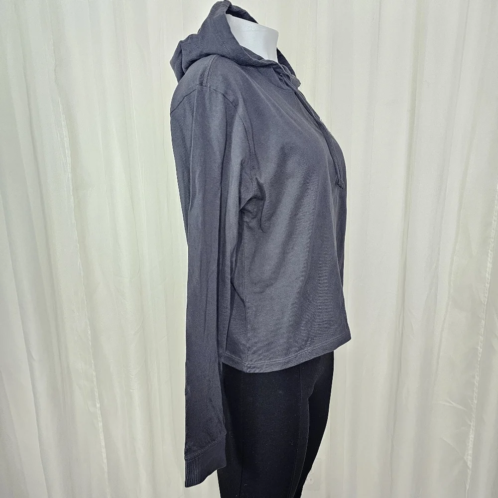 Life Is Good Dark Charcoal Gray Boxy Hoodie Tee Tiger Crush Strike Graphic Small - Picture 5 of 8